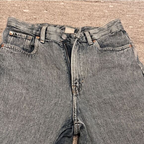 H&M jeans  - Picture 3 of 4